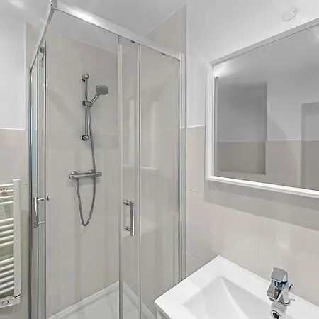 L'etoile Parisienne Lejlighed